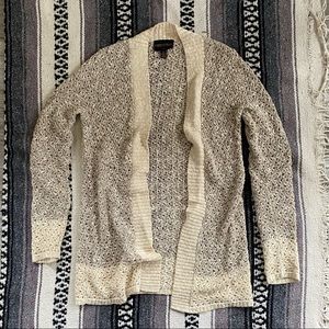 Loose-knit dusty beige cardigan